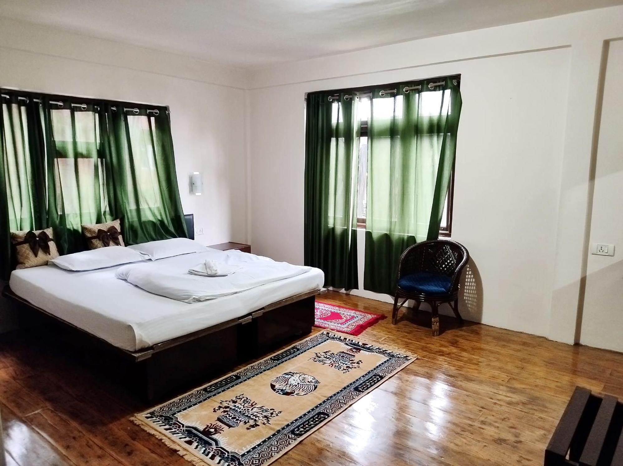 Hotel Bamboo Grove Gangtok Exterior foto